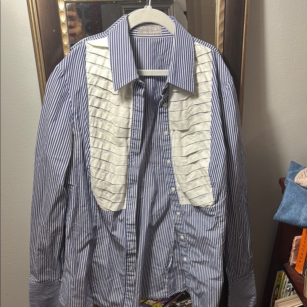 Women’s button down Blue and White Striped Shirt UK design UK size 10